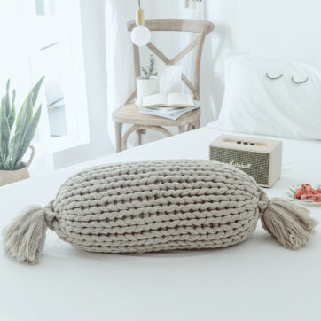 Puffy Knit Cylindrical Pillow